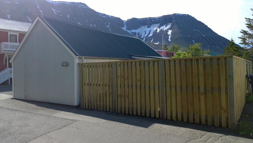 Ísafjörður Comfortable Bungalow חדר תמונה
